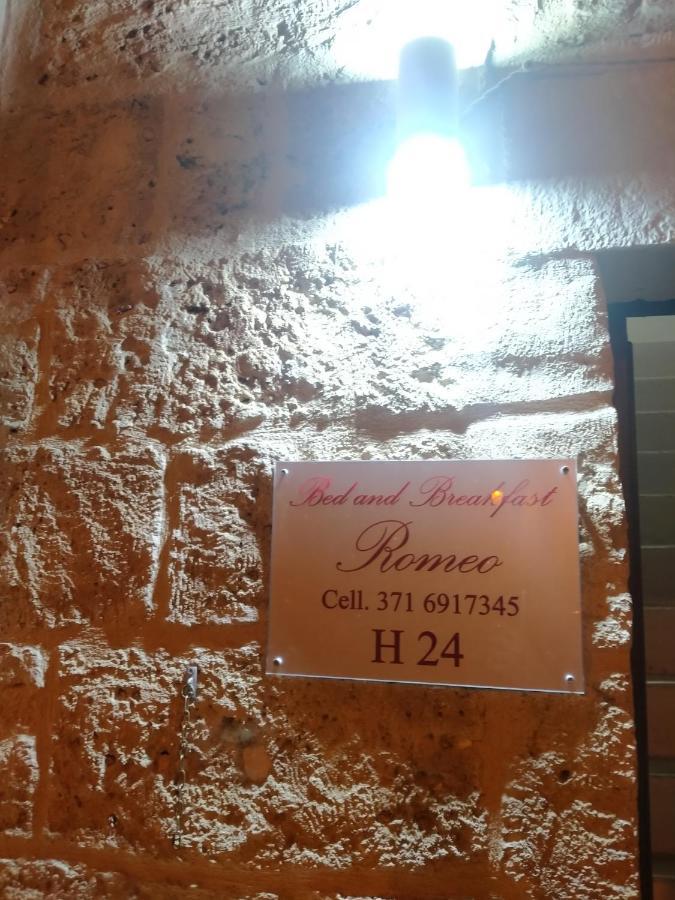 B&B Romeo Бари Экстерьер фото