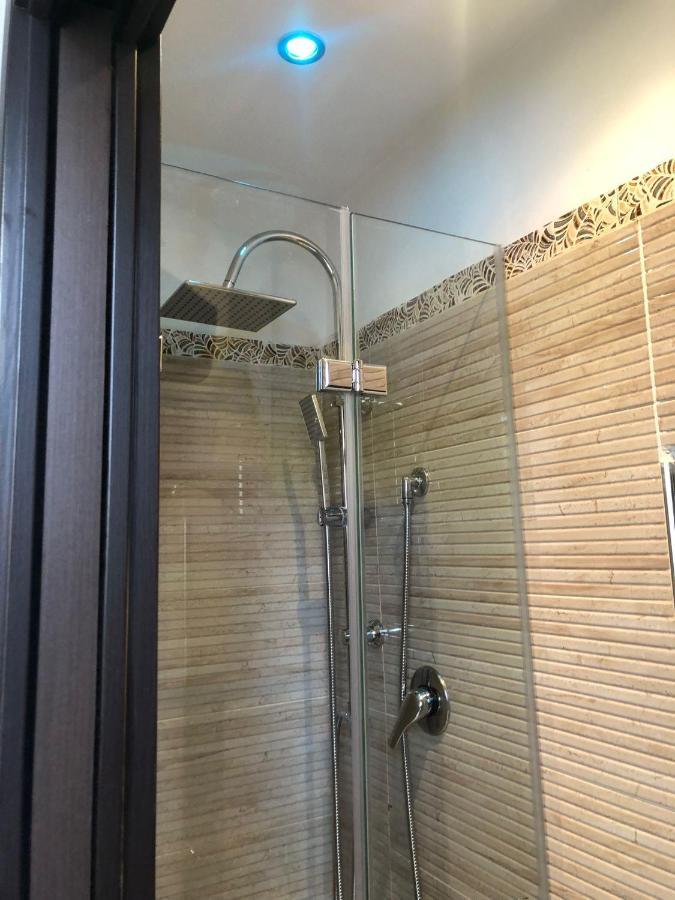 B&B Romeo Бари Экстерьер фото